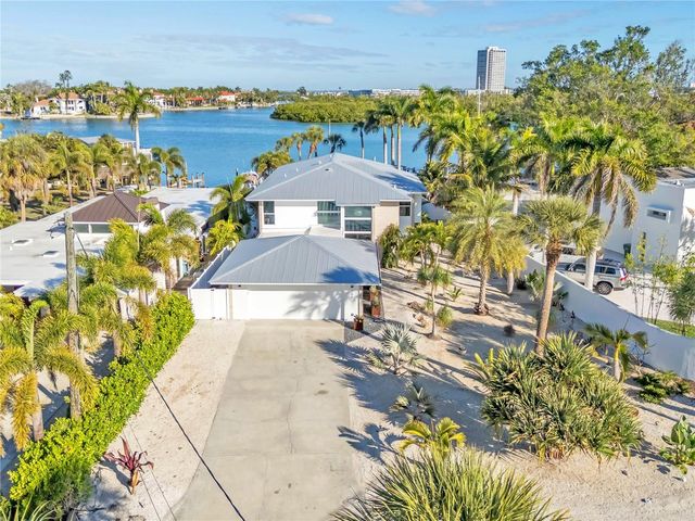 701 TYLER DRIVE, Sarasota, FL 34236