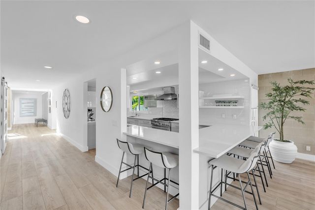 701 TYLER DRIVE, Sarasota, FL 34236