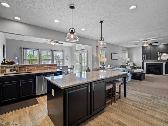 3145 Wheaton Dr Drive, Avon, OH 44011