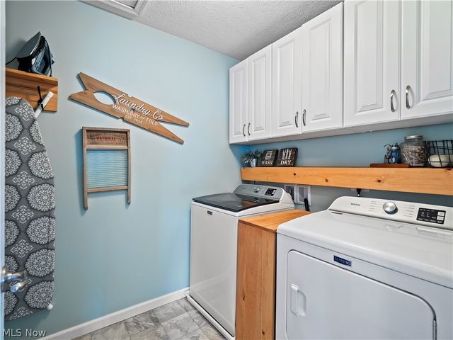 3145 Wheaton Dr Drive, Avon, OH 44011