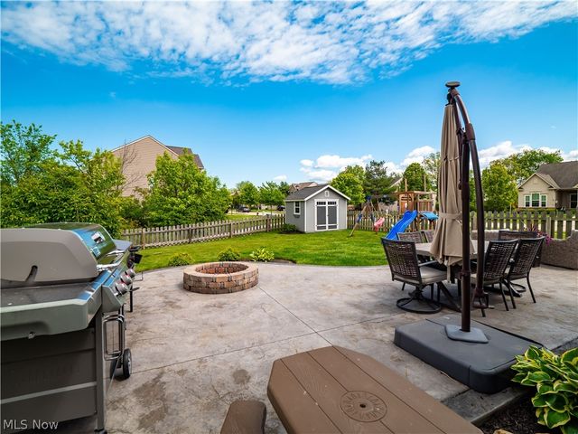 3145 Wheaton Dr Drive, Avon, OH 44011