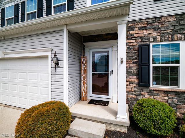 3145 Wheaton Dr Drive, Avon, OH 44011
