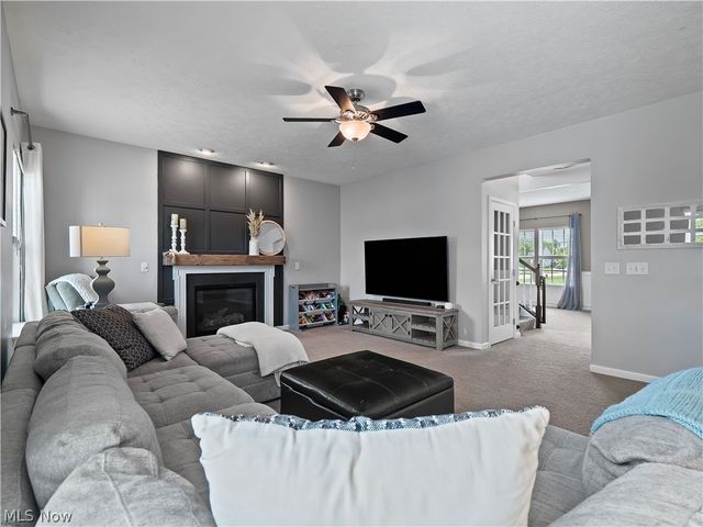 3145 Wheaton Dr Drive, Avon, OH 44011