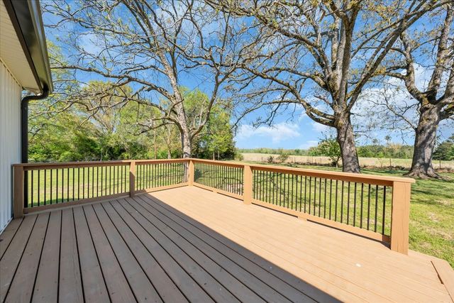 2152 Old Well Rd, Morrison, TN 37357