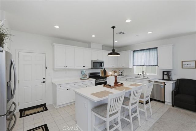 9681 Bonsai Lane, Riverside, CA 92508