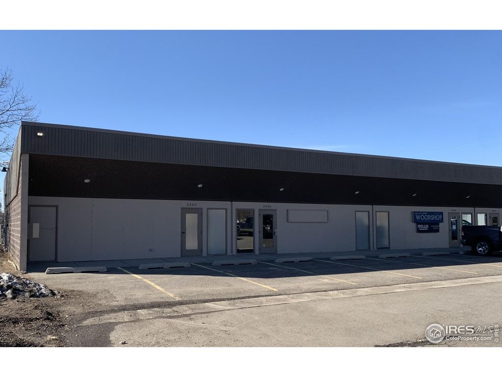 2432 E 13th St, Loveland, CO 80537