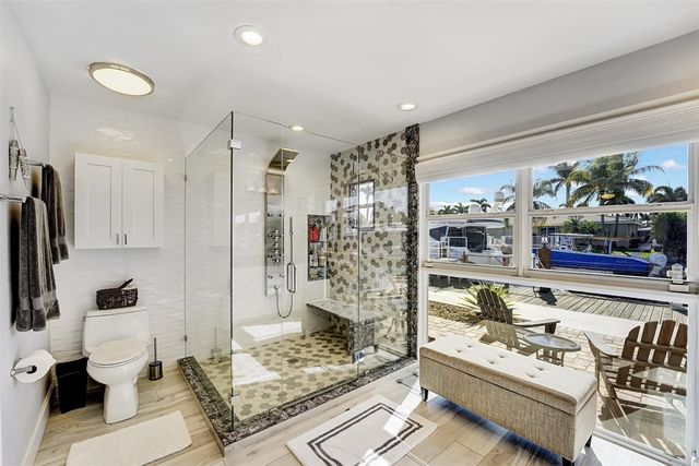 2524 SE 9th Street, Pompano Beach, FL 33062