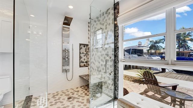 2524 SE 9th Street, Pompano Beach, FL 33062