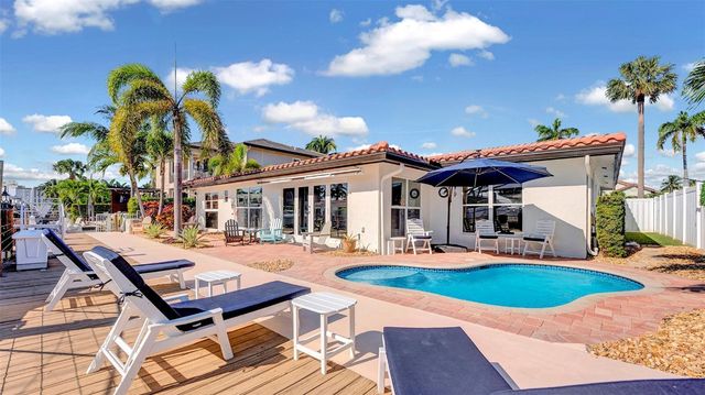 2524 SE 9th Street, Pompano Beach, FL 33062