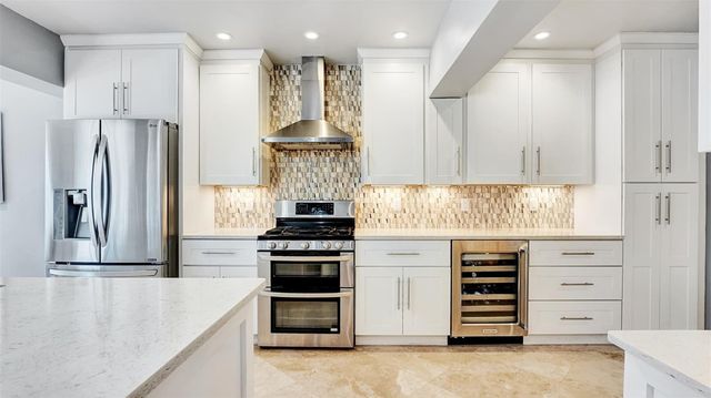 2524 SE 9th Street, Pompano Beach, FL 33062