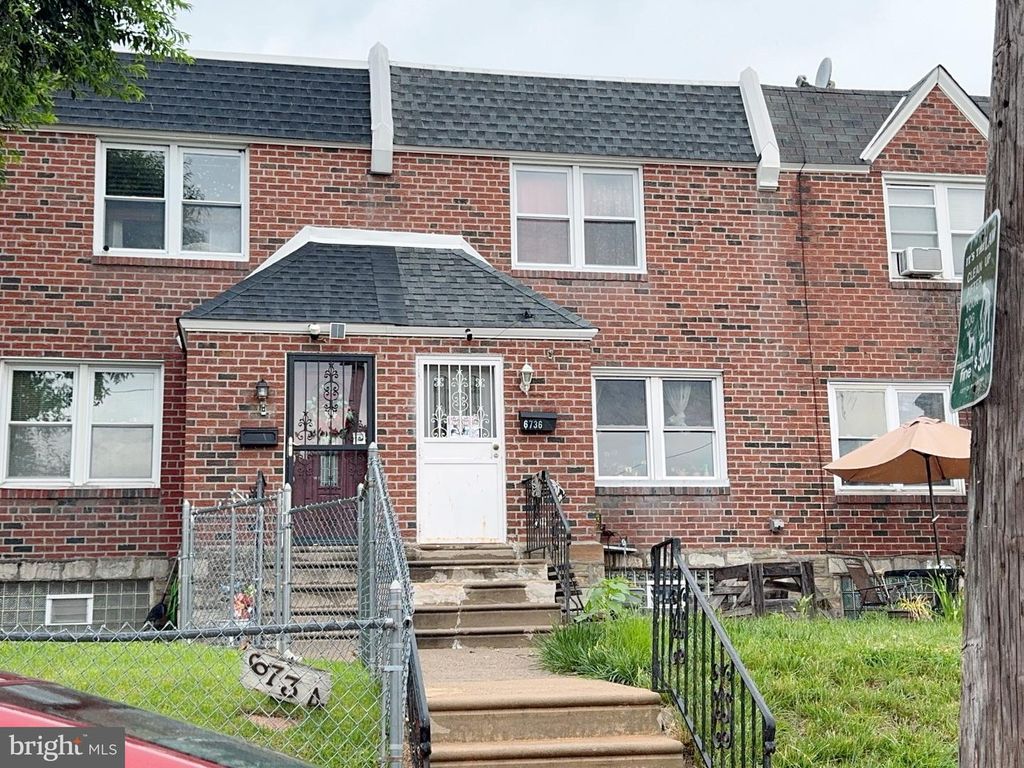 6736 LEONARD ST, Philadelphia, PA 19149