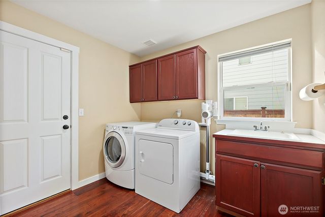 1213 Williams Court NW, Orting, WA 98360