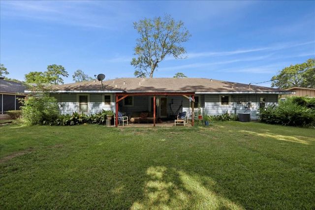 980 Evergreen Lane, Beaumont, TX 77706