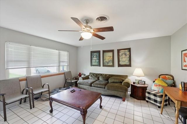980 Evergreen Lane, Beaumont, TX 77706