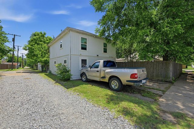 310 S Barrett Avenue 101, Denison, TX 75020