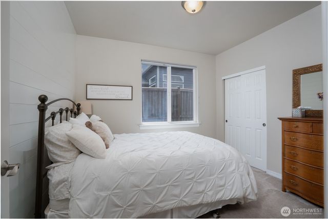 2103 13th Street SW, Puyallup, WA 98371