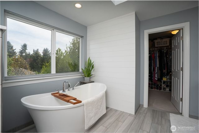 2103 13th Street SW, Puyallup, WA 98371
