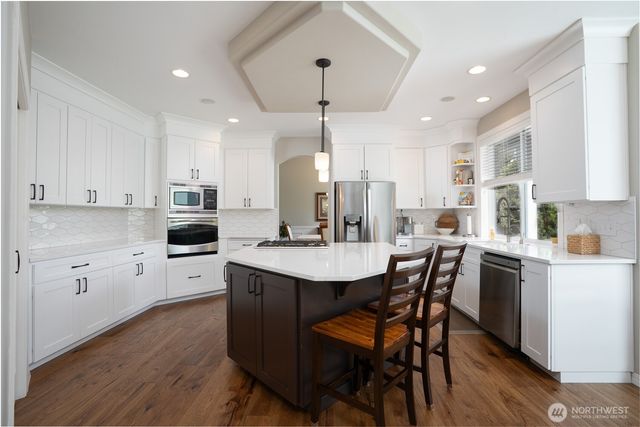 2103 13th Street SW, Puyallup, WA 98371