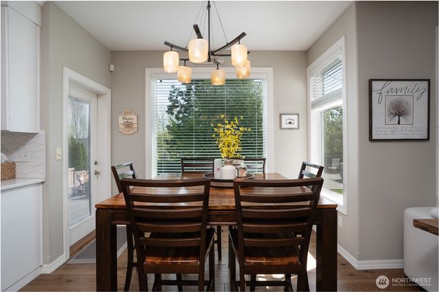2103 13th Street SW, Puyallup, WA 98371