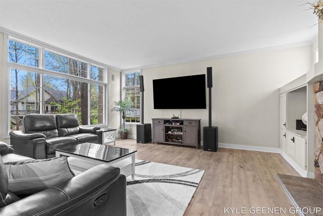 2918 Foxboro Lane, Holland, MI 49424