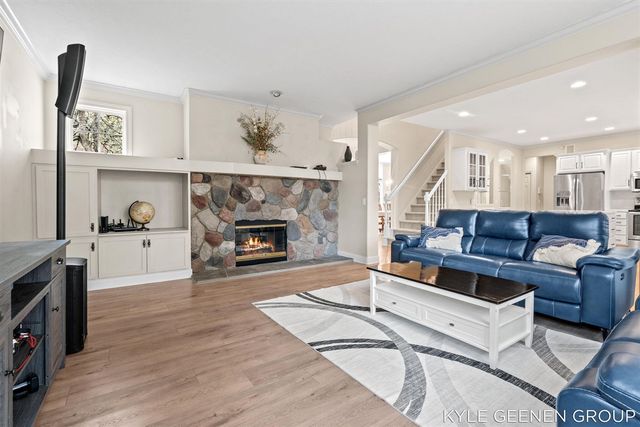 2918 Foxboro Lane, Holland, MI 49424