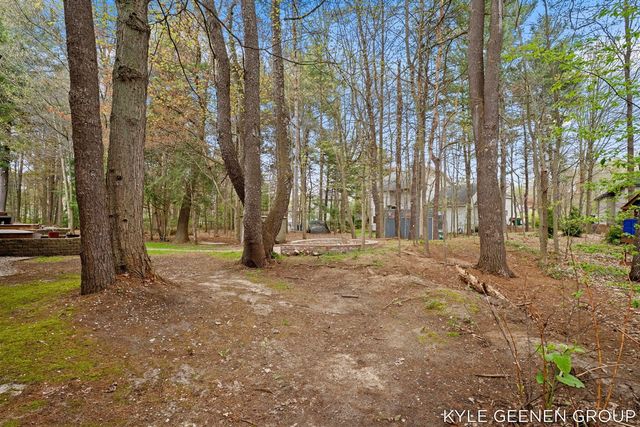 2918 Foxboro Lane, Holland, MI 49424