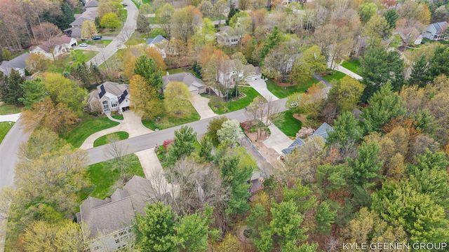 2918 Foxboro Lane, Holland, MI 49424