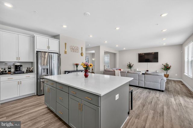 10021 SELKIE LN, Waldorf, MD 20601