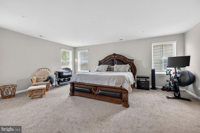 10021 SELKIE LN, Waldorf, MD 20601