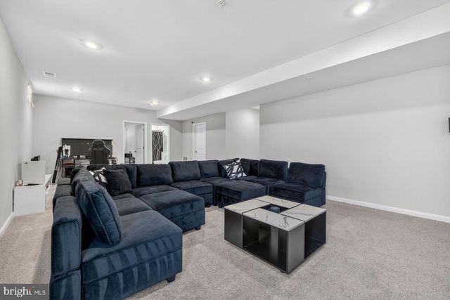 10021 SELKIE LN, Waldorf, MD 20601