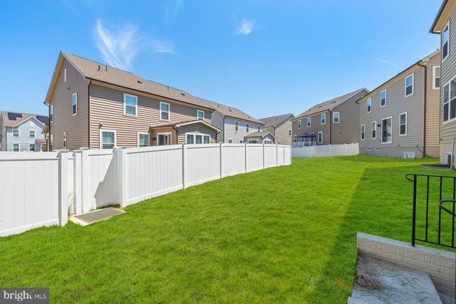 10021 SELKIE LN, Waldorf, MD 20601