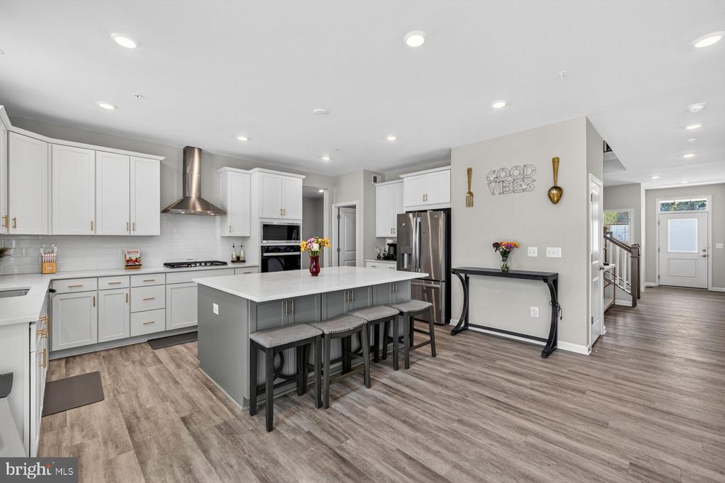 Image 17 of property listing at 10021 SELKIE LN, Waldorf, MD 20601