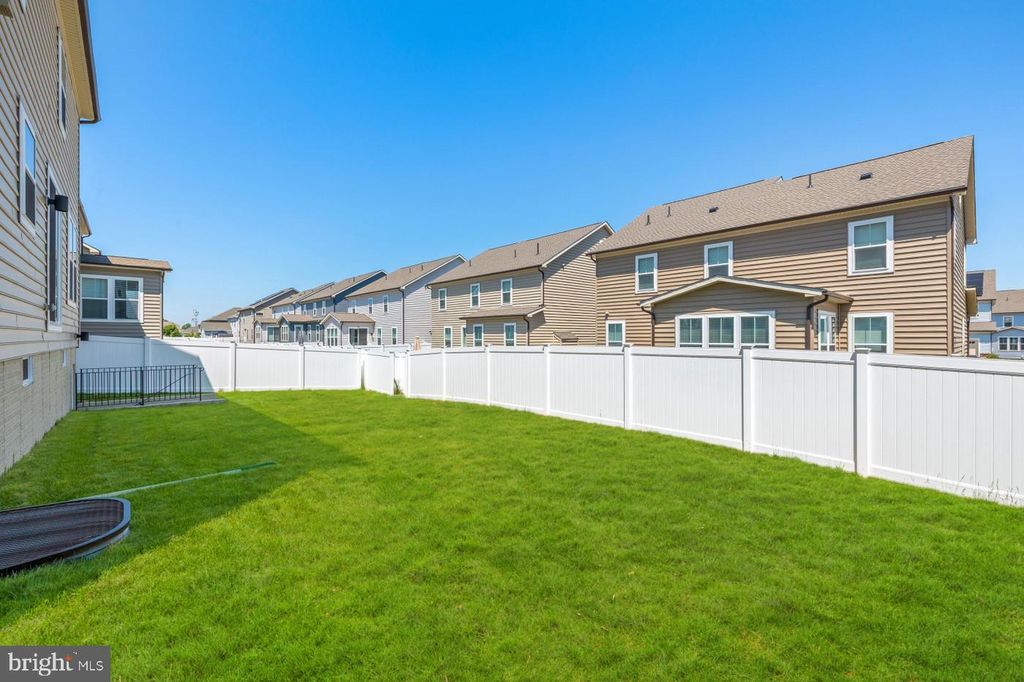 Image 58 of property listing at 10021 SELKIE LN, Waldorf, MD 20601