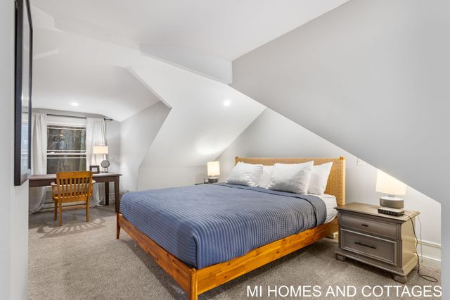 7128 116th Avenue, Fennville, MI 49408