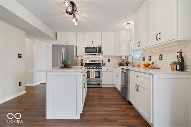 5803 Tanager Lane, Carmel, IN 46033