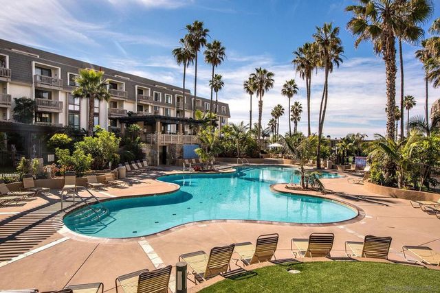999 N Pacific C108, Oceanside, CA 92054