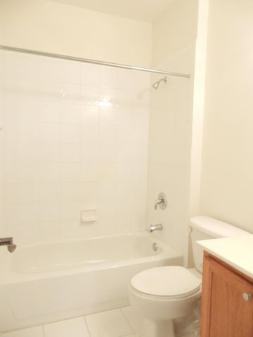 1717 Borrego Way 6, West Palm Beach, FL 33401