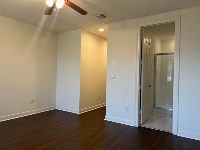 1717 Borrego Way 6, West Palm Beach, FL 33401