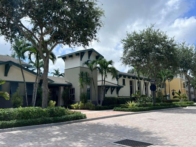 1717 Borrego Way 6, West Palm Beach, FL 33401