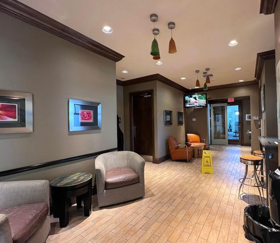 1717 Borrego Way 6, West Palm Beach, FL 33401