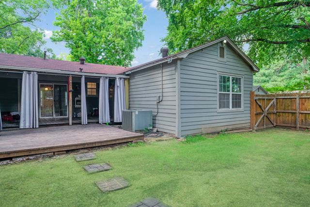 2430 Culbertson Street, Paris, TX 75460