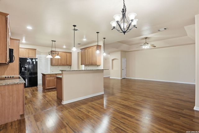 8814 Spanish Moss, Windcrest, TX 78239