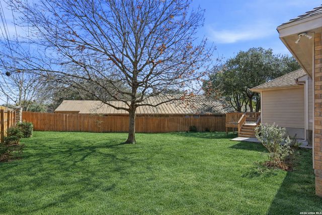 8814 Spanish Moss, Windcrest, TX 78239