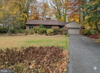 1415 WINDYBUSH RD, Wilmington, DE 19810