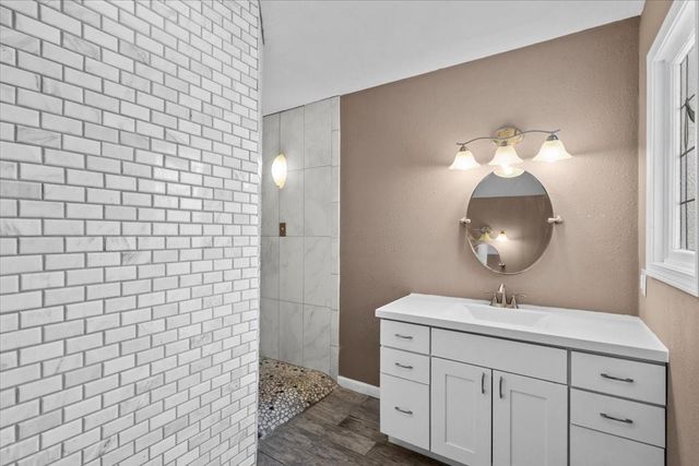 7228 Avenue R, Santa Fe, TX 77510