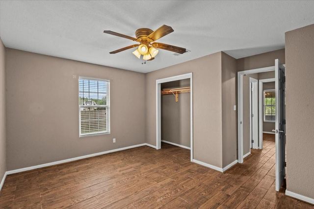7228 Avenue R, Santa Fe, TX 77510