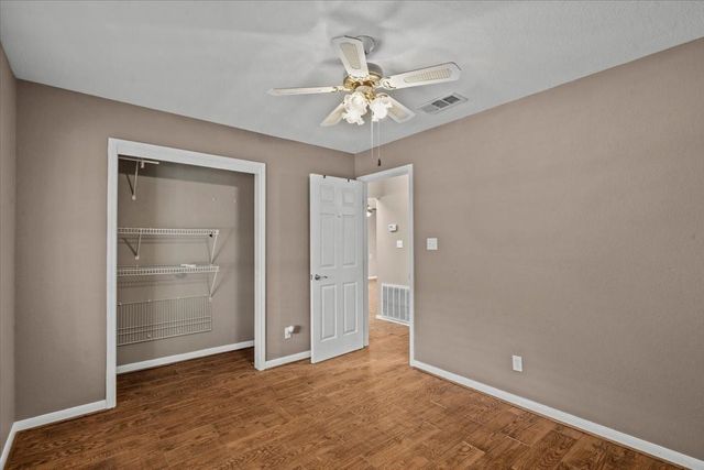 7228 Avenue R, Santa Fe, TX 77510