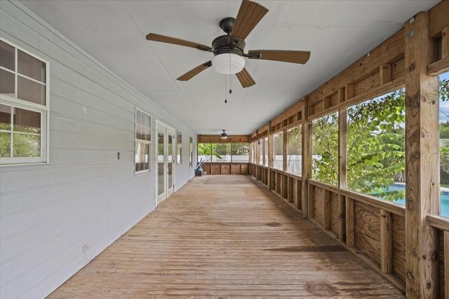 7228 Avenue R, Santa Fe, TX 77510
