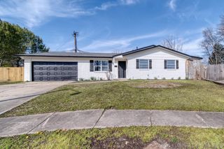 1605 S 108th East Place, Tulsa, OK 74128
