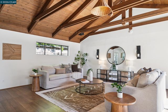 3209 Sun Valley Ave., Walnut Creek, CA 94597